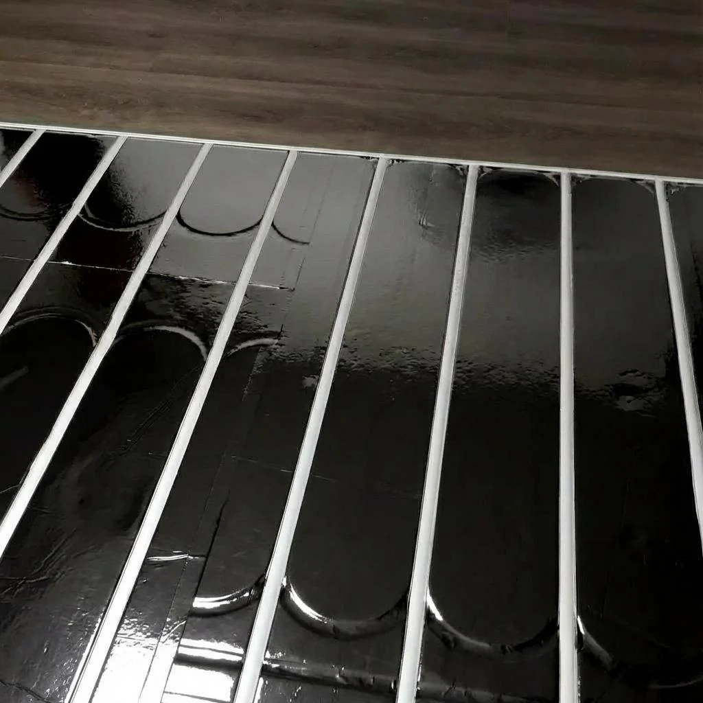 ThermRite 18mm Floating Floor UFH Panel – Foil-Faced EPS, 150mm Pipe Centres, 12mm Pipe, Wood or Laminate Floor - Image 2