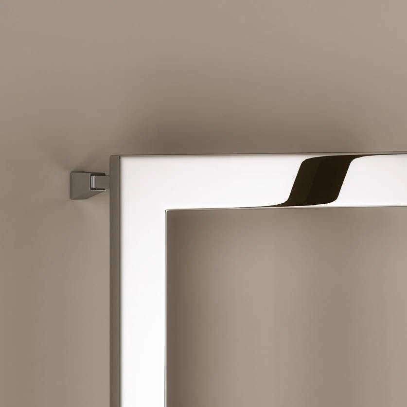 Reina Square RNS-SQR4545 Stainless Steel Towel Rail 450mm x 450mm - Image 3