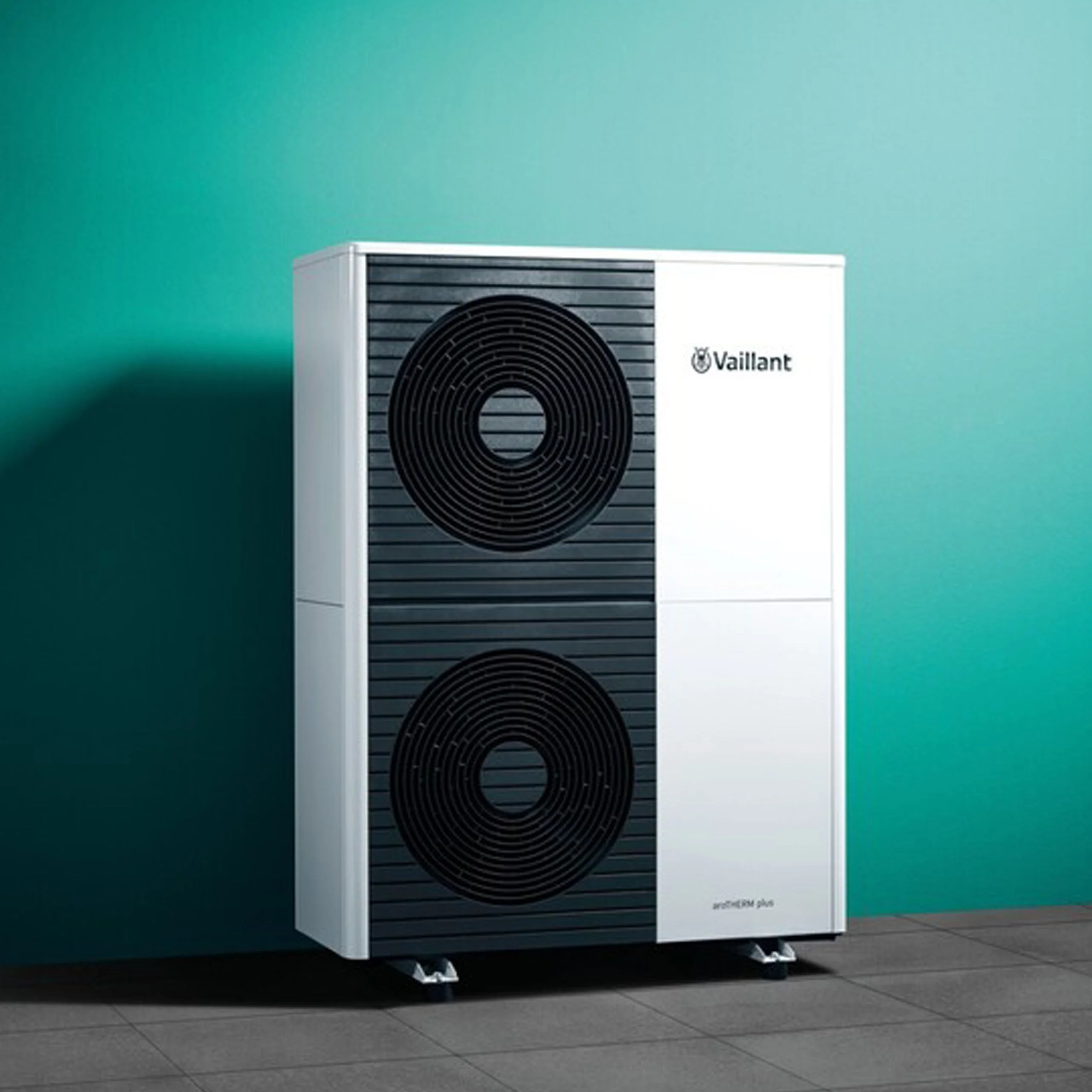 Vaillant aroTHERM Plus 10kW Air Source Heat Pump - Image 3
